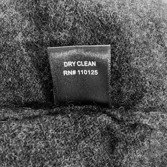 Quinn Women's Sweater Size M Charcoal Gray 100% Cashmere Asymmetrical Hem V-Neck - Picture 7 of 7